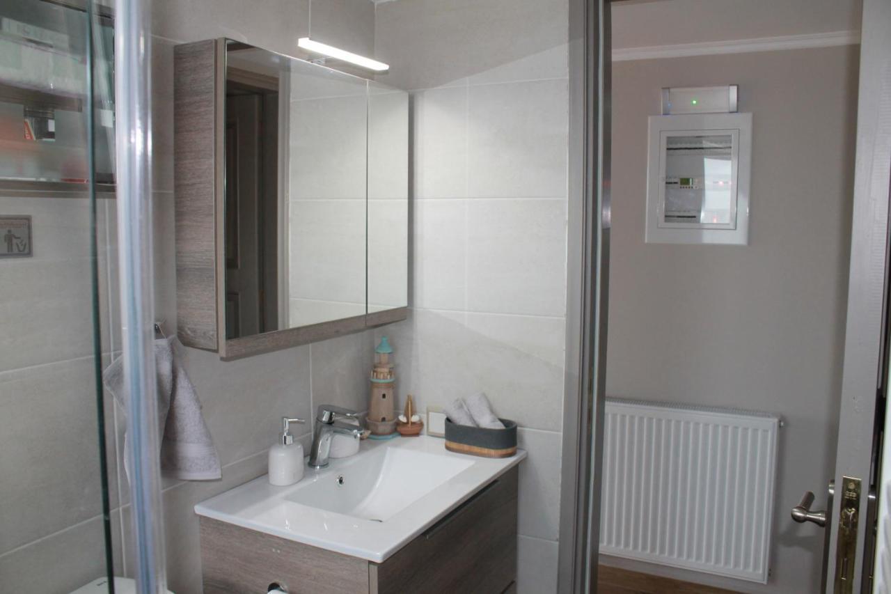 Sea View Apartment 15 Min From Athens Airport Νέα Μάκρη Εξωτερικό φωτογραφία